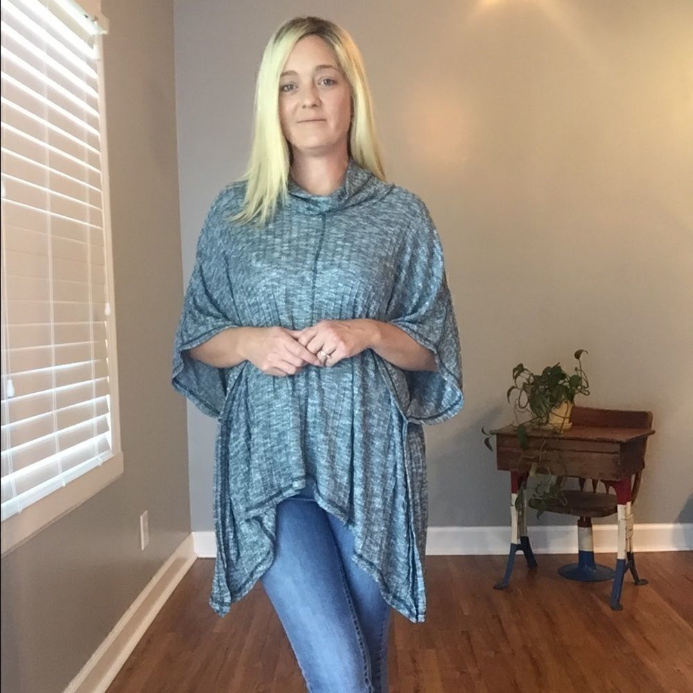 Irregular Sides Pull Over Tunic Top - Picture 3 of 5